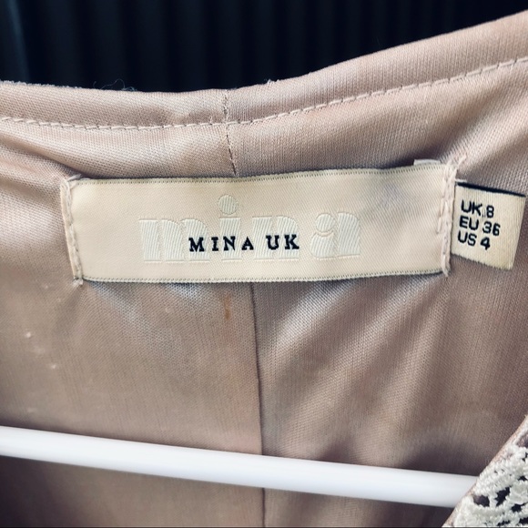 MINA UK Velour Dress with Ivory Lace Collar - Picture 3 of 7